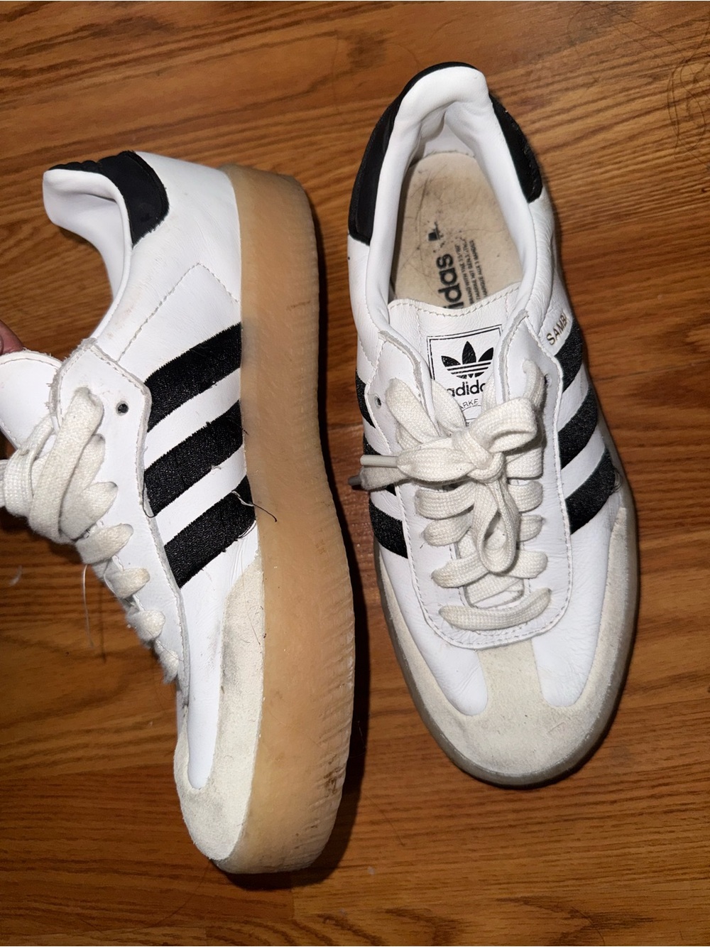 adidas White and Black sambae - Picture 2 of 8